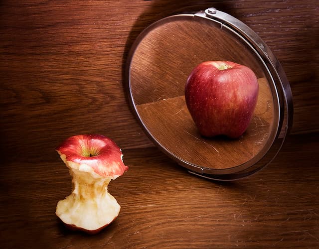 Born during Spring? If Yes – You’re at Greater Risk of Anorexia