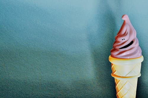 Trying to Lose Weight? Imagine Yourself Eating Those Foods that You Crave and You’ll Eat Less.