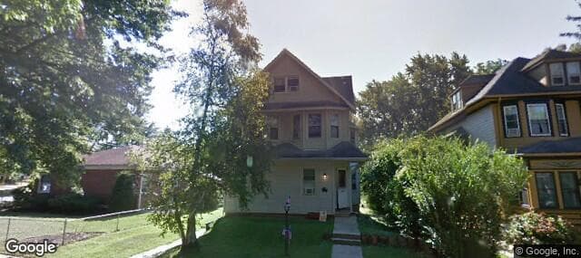 Oxford House - Vasser