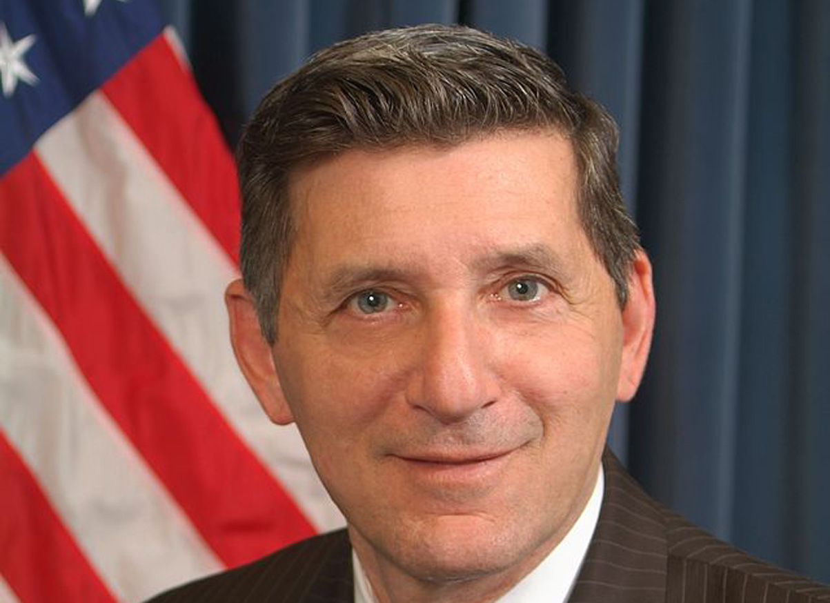 Recovering Alcoholic Michael Botticelli Nominated as Drug Czar